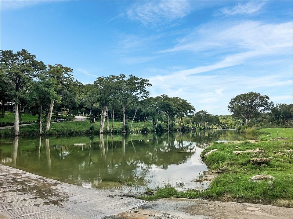 2nd image of 710 County Road 1492