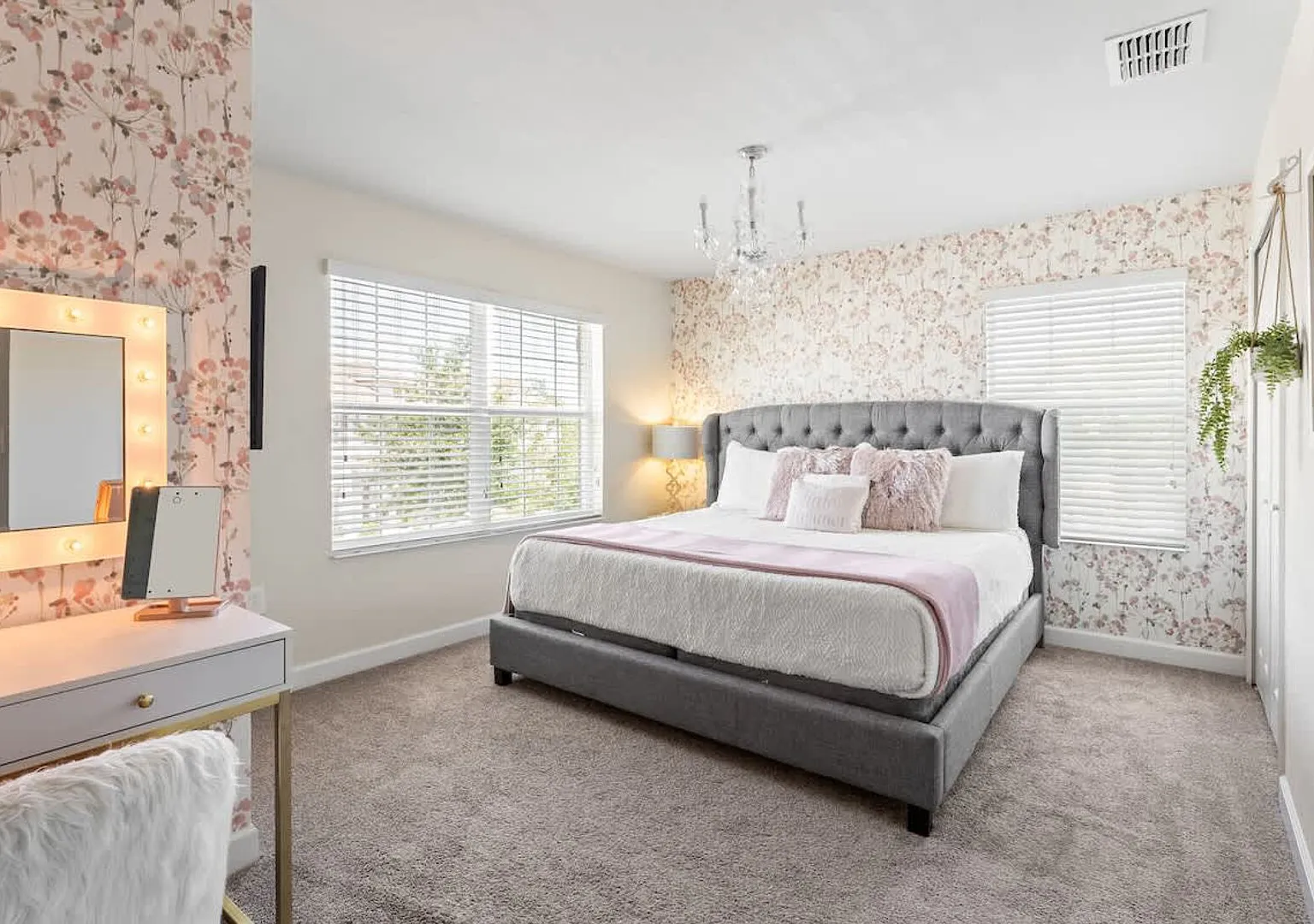 Disney 5 BR Themed Bedrooms — Photo 3