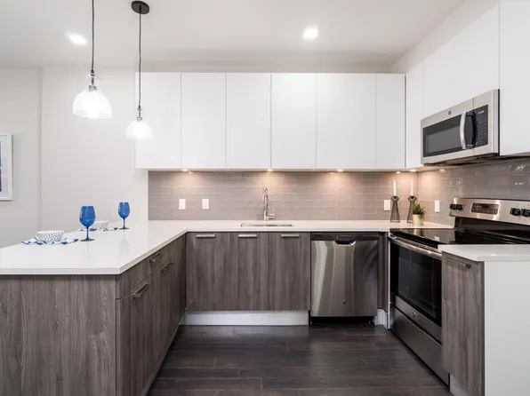 6120 Hudson Avenue image 3 of 28