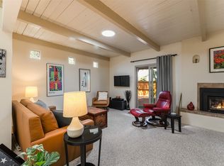 2993 Plaza Azul, Santa Fe, NM 87507