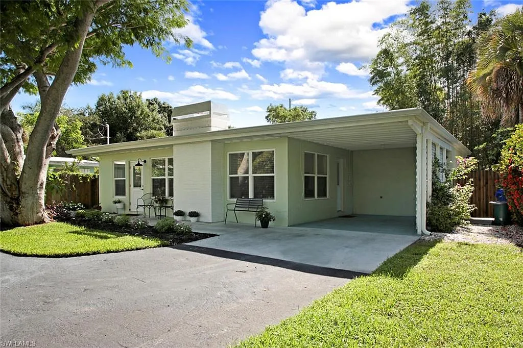 3 bed, 2.5 bath, 1204 sqft, $7,000 — Photo 2