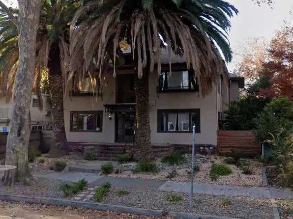 2120 F St APT A, Sacramento, CA 95816