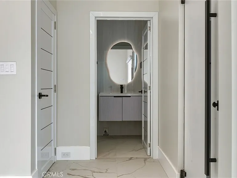 1241 Reese Pl #102 — Photo 7