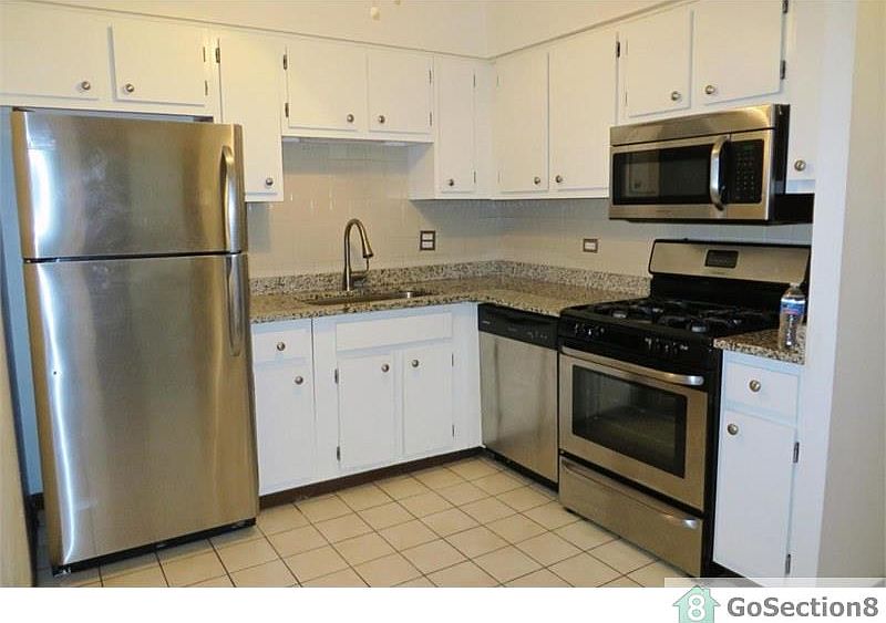 1st image of 1443 Ashland Ave