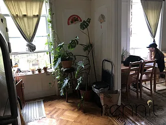 Rented by Rennit Inc.