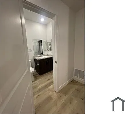 355 N Homestead Pkwy — Photo 10