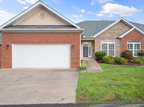 7526 Autumn Pointe Dr, Louisville, KY 40214