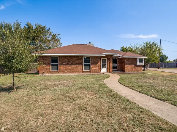 6527 Leasa Ct, Sachse, TX 75048