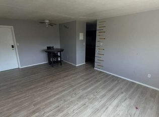 3265 E 143rd St #1, Cleveland, OH 44120