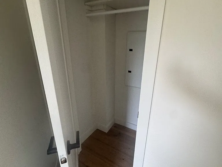 16 Wade Sq #5E — Photo 3
