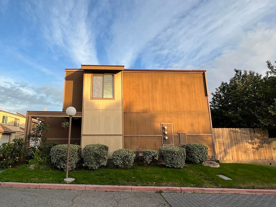 1st image of 12828 Ramona Blvd Unit 100