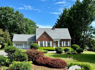 85 Mayflower Hill Dr, Waterville, ME 04901