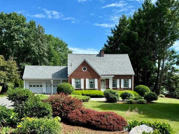 85 Mayflower Hill Drive, Waterville, ME 04901