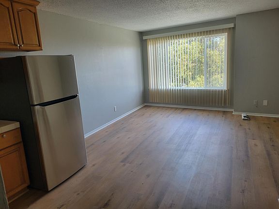 3rd image of 3420 San Bruno Ave #3