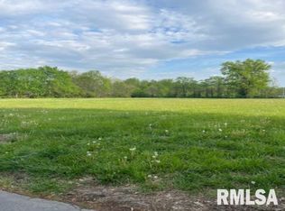 1316 Ritchey Dr, Marion, IL 62959