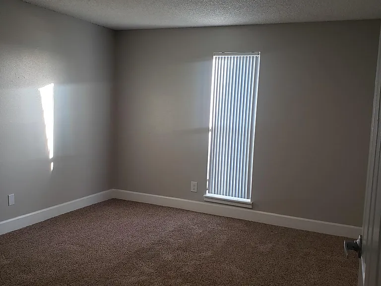 2x1 Bedroom