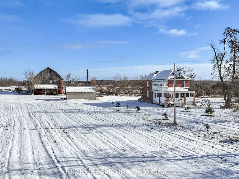 1804 Sturgeon Rd — Photo 45