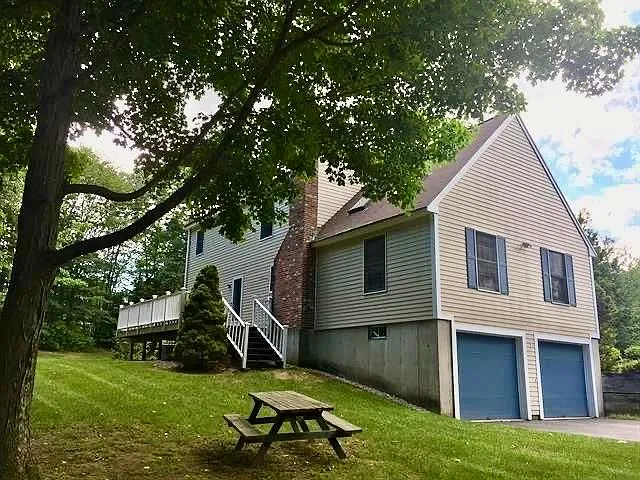 10 Forest Dr — Photo 3