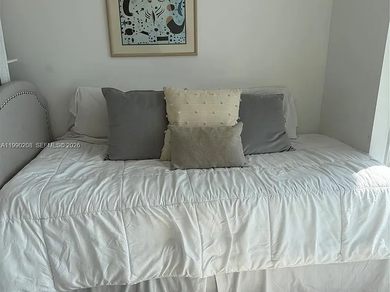 4250 NE Biscayne Blvd #1115 — Photo 30