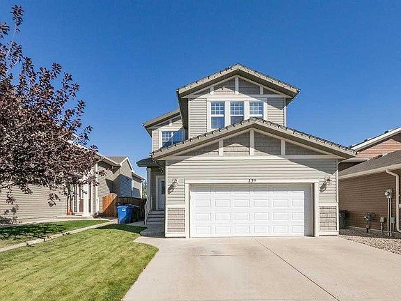 2nd image of 139 Firelight Way W