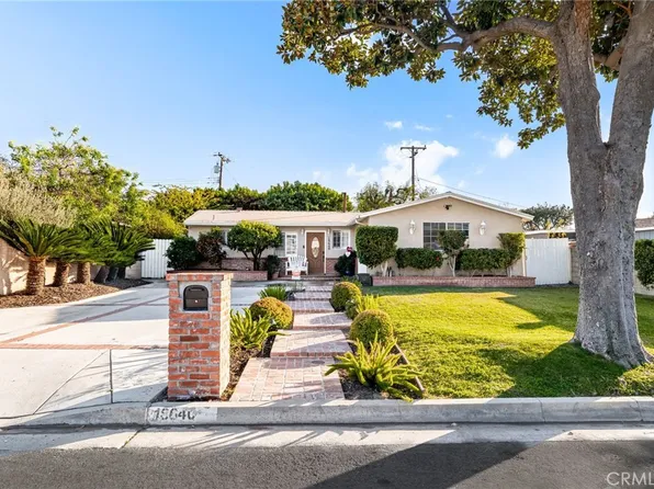 18640 E Mauna Loa Ave, Azusa, CA 91702