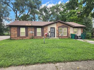 627 Francis St, Joliet, IL 60432