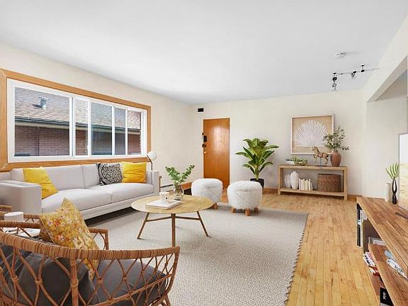 3rd image of 6361 N Paulina St APT 2A