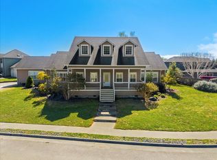 1797 Dragonfly Dr, McKinleyville, CA 95519