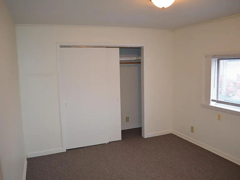 6300 Ervin Rd — Photo 4