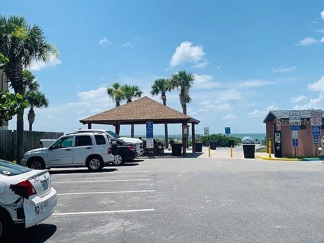 3 bed 3 bath Belleair Beach SFH — Photo 4