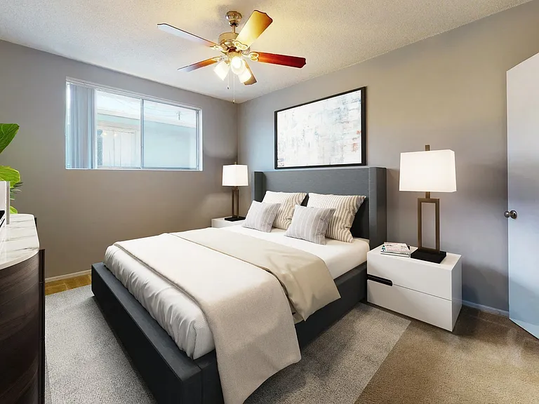 Venice Blvd Apartments — Photo 4