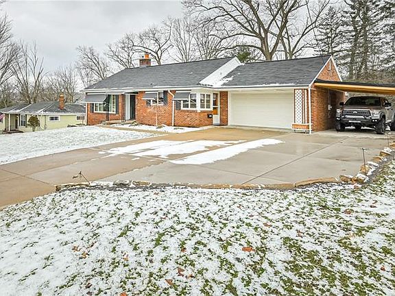 2nd image of 358 Mount Vernon Dr
