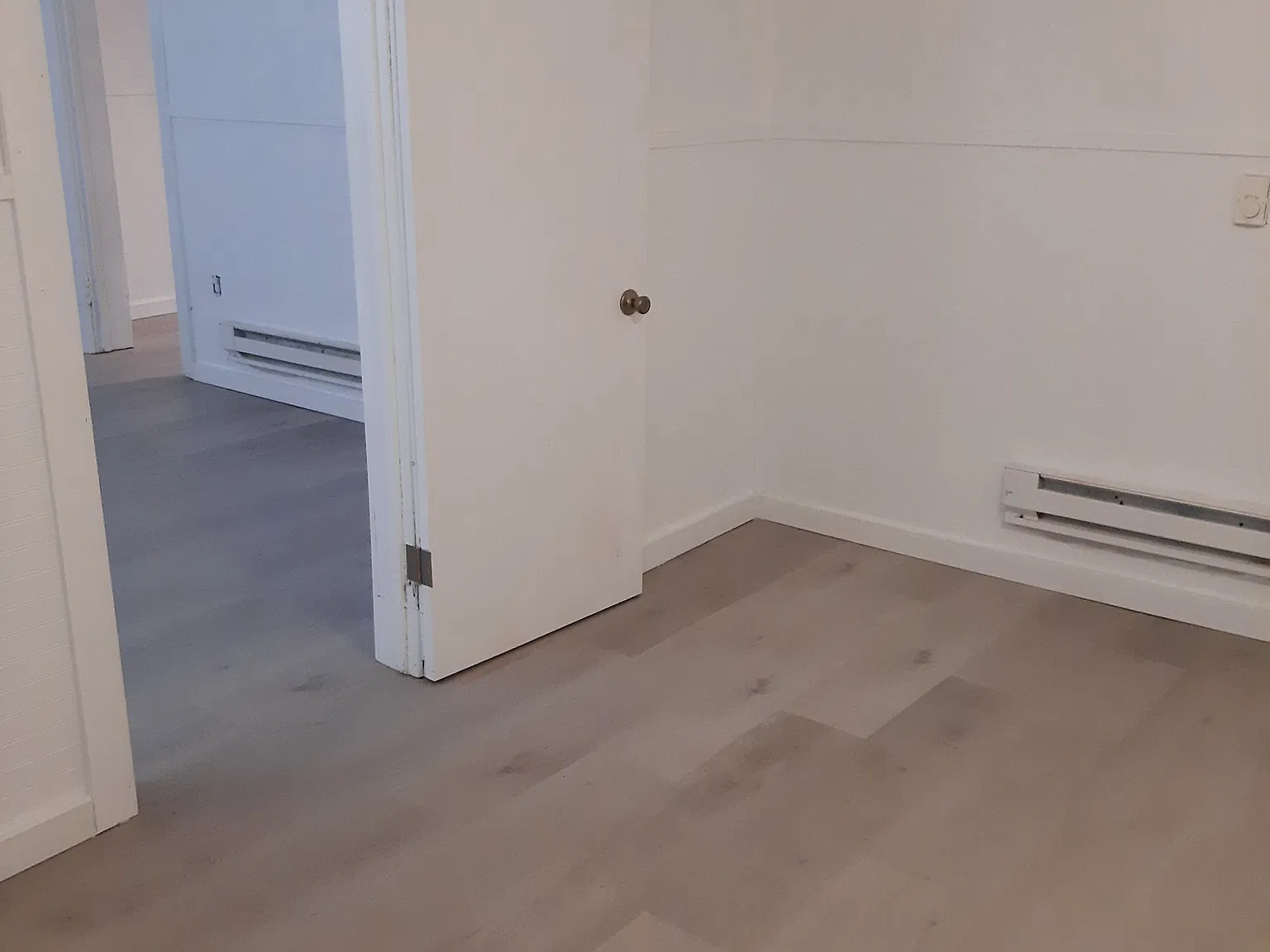 2 bed, 700 sqft, $850 — Photo 1