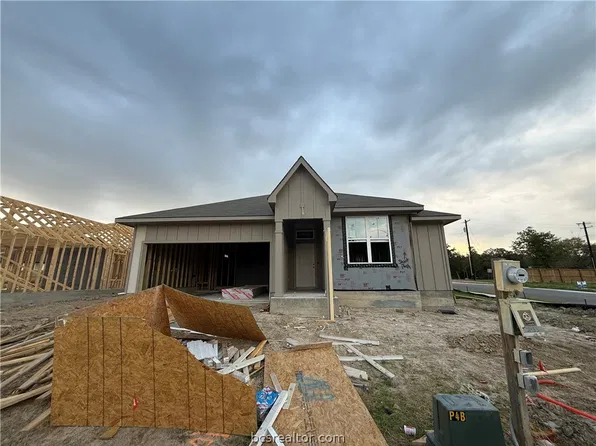 2433 Contreras Ln, Bryan, TX 77803