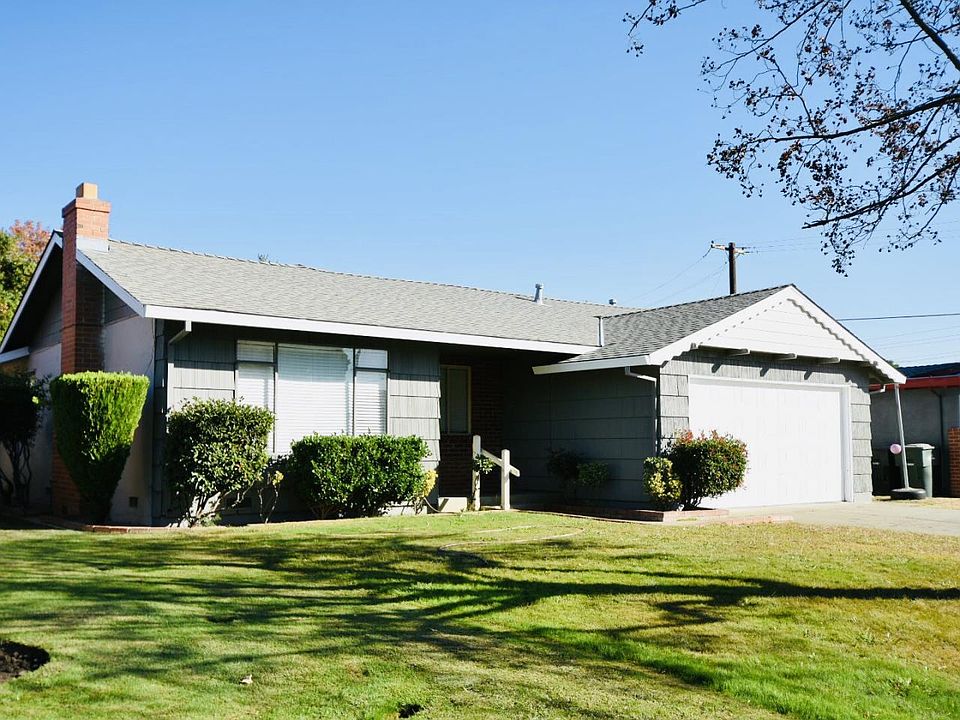 1st image of 5465 Lawrence Dr