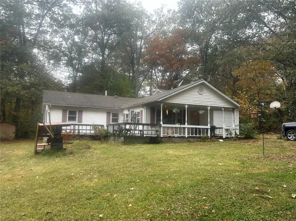 319 Lentz Ln, Eldorado, IL 62930