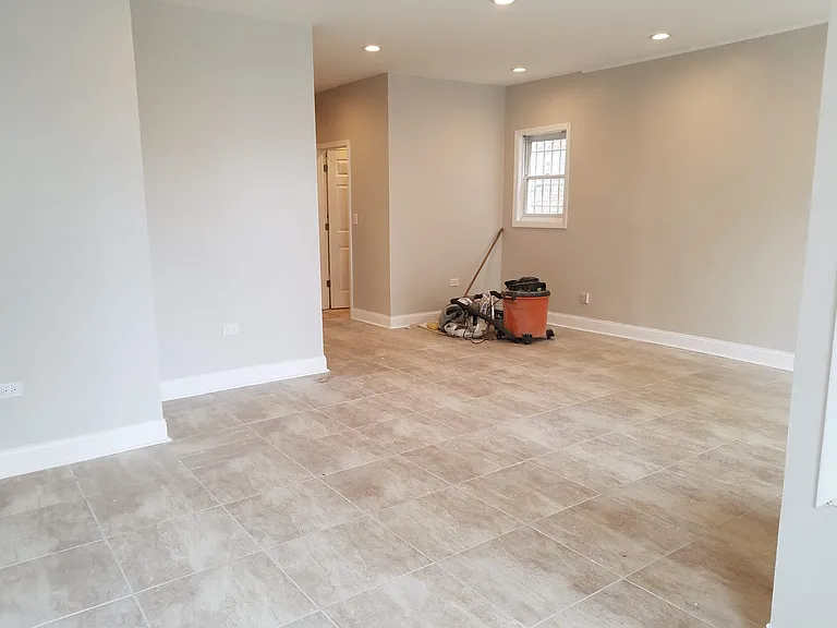 2644 W 47th St #1F — Photo 7