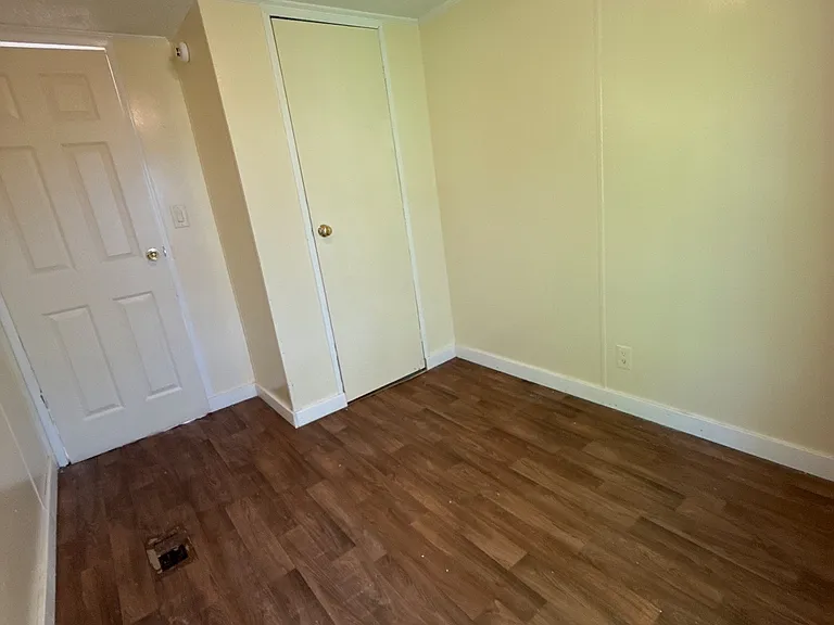 115 Hane Cir — Photo 7