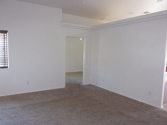 4th image of 2825 N Tanner St