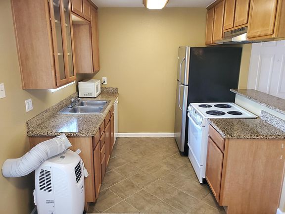 5th image of 6333 College Grove Way Unit 2201