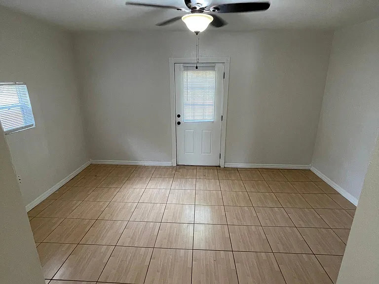 2941 Omaha Dr — Photo 13