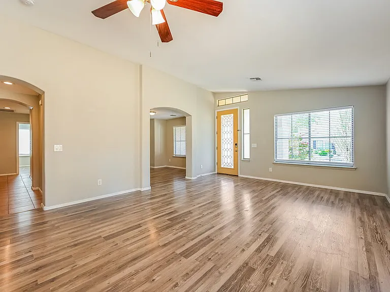 3026 W Rapalo Rd — Photo 4