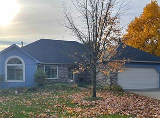 70120 Hillside Ct, Romeo, MI 48065