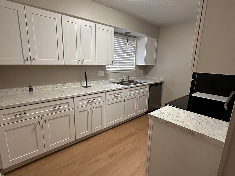 102 Briarview Cir — Photo 13