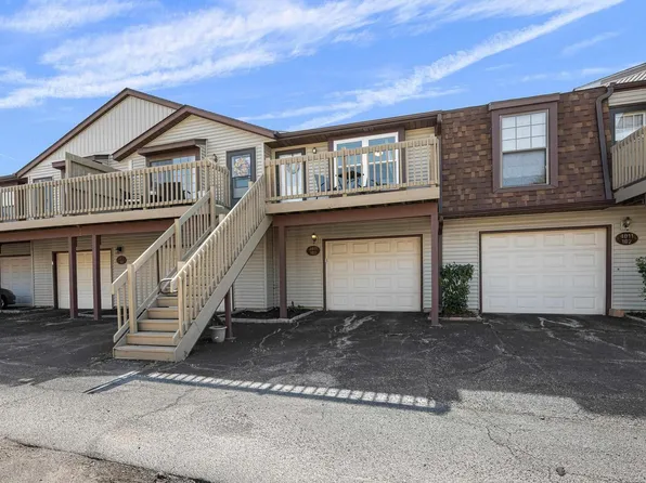 4011 Lillie Ave APT 103, Davenport, IA 52806