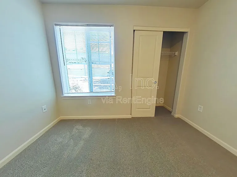 6298 SW Grand Oaks Dr #E104 — Photo 7