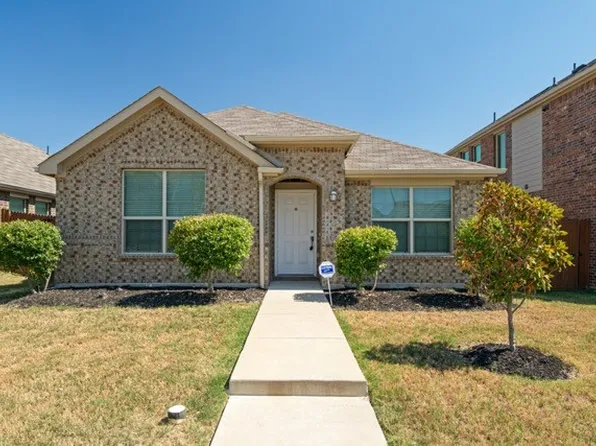 4004 Villawood Trl, Heartland, TX 75126