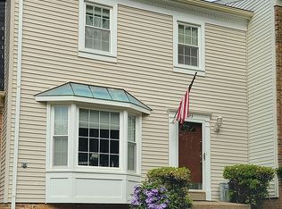 6202 Mockingbird Pond Ter, Burke, VA 22015