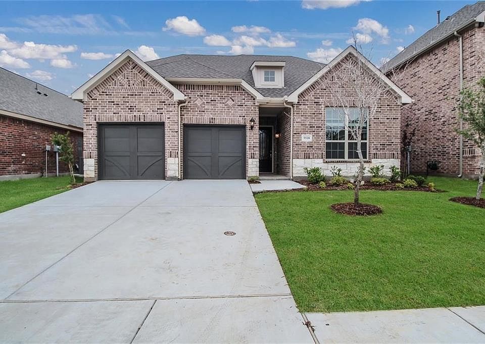 1st image of 5528 Amphora Ave