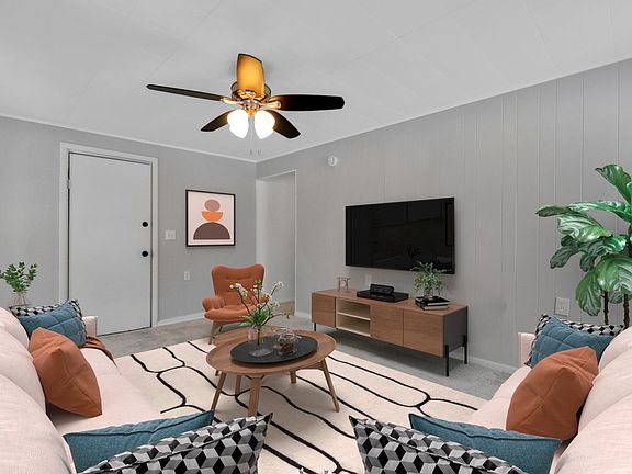 2nd image of 820 N Pennsylvania Ave APT 1